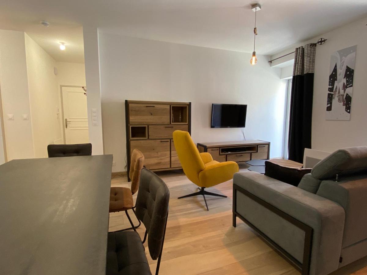 Plein Centre, T3 5P Totalement Renove 55M2. Wifi Apartamento Cauterets Exterior foto